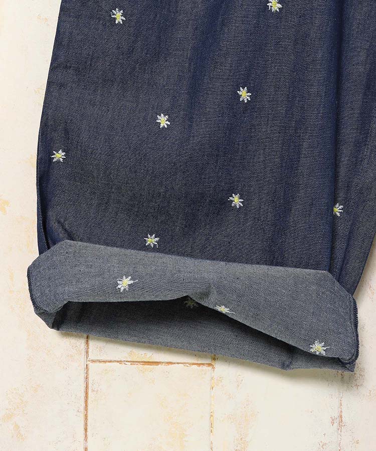 フラワー刺繍パンツ