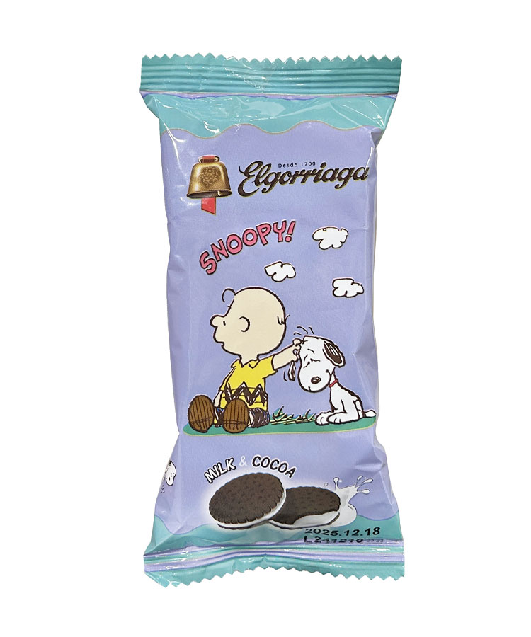 スヌーピー ミルククリームサンドココアビスケット