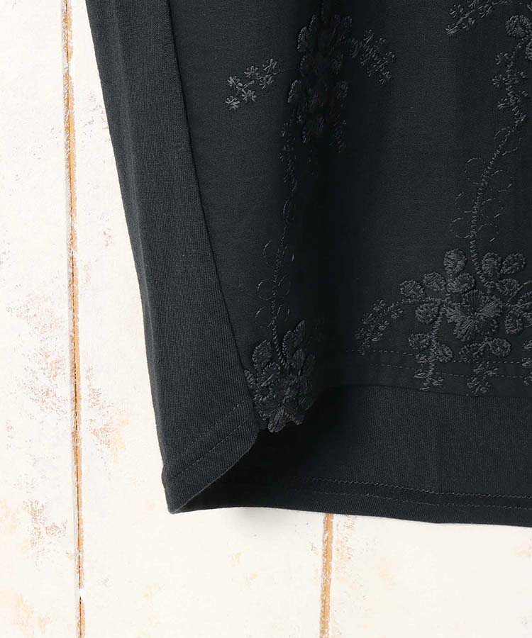 フラワー3D刺繍TシャツNO3
