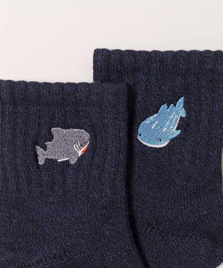 海の生き物刺繍ソックス