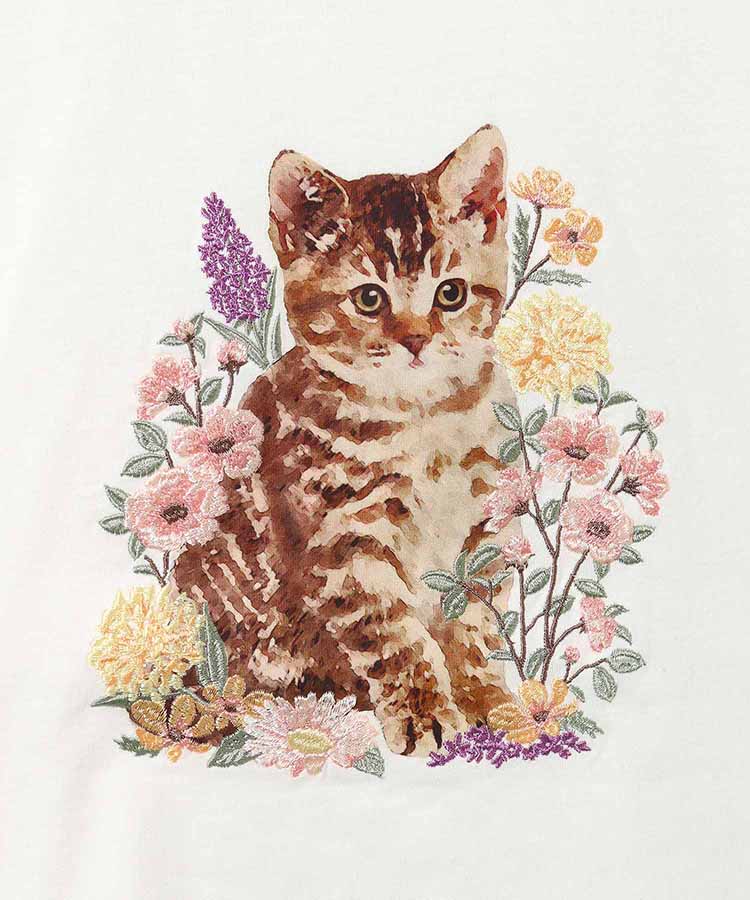 le petaleフラワー刺繍catTシャツ