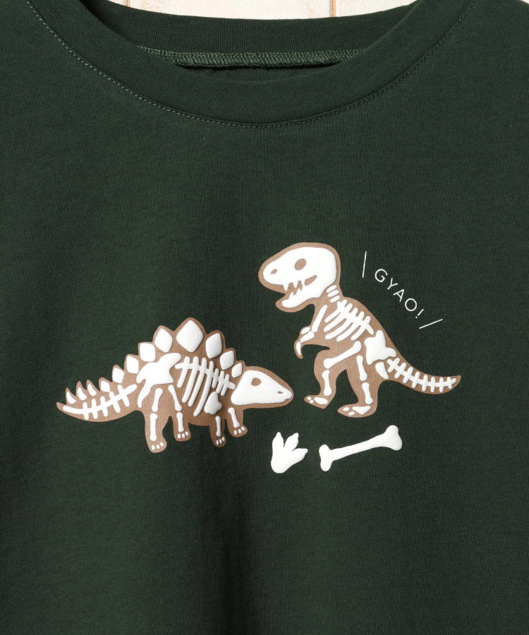 恐竜ぷっくりTシャツ