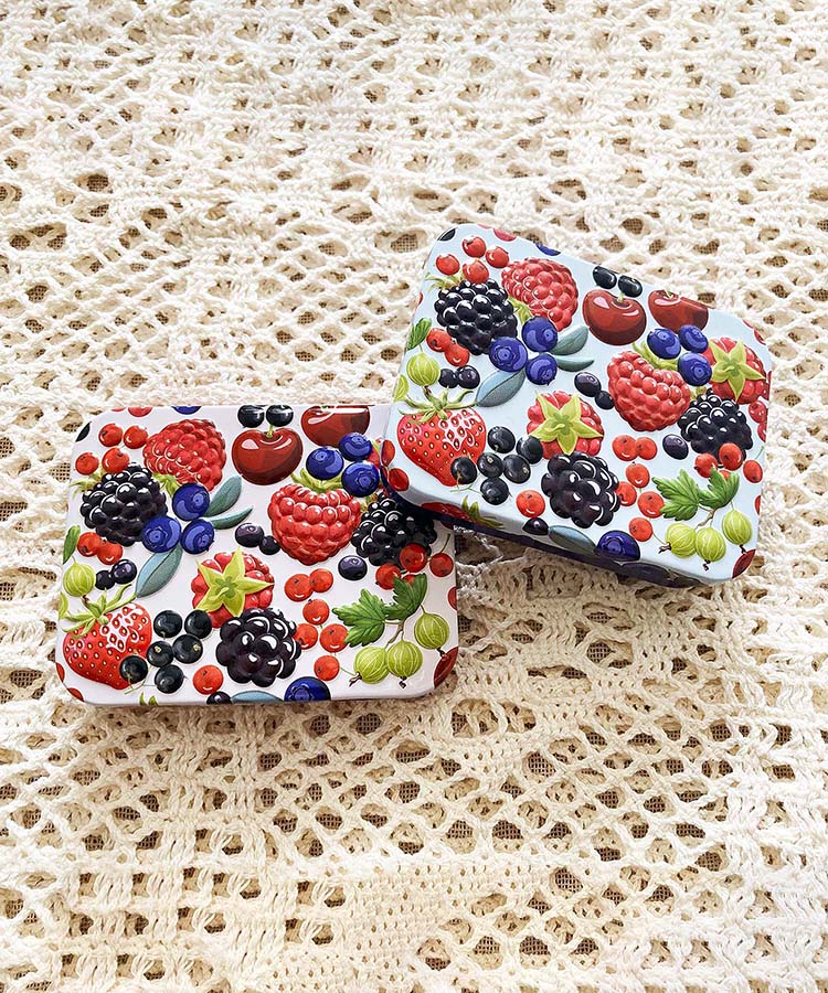 エウレカ ベリーミニ缶