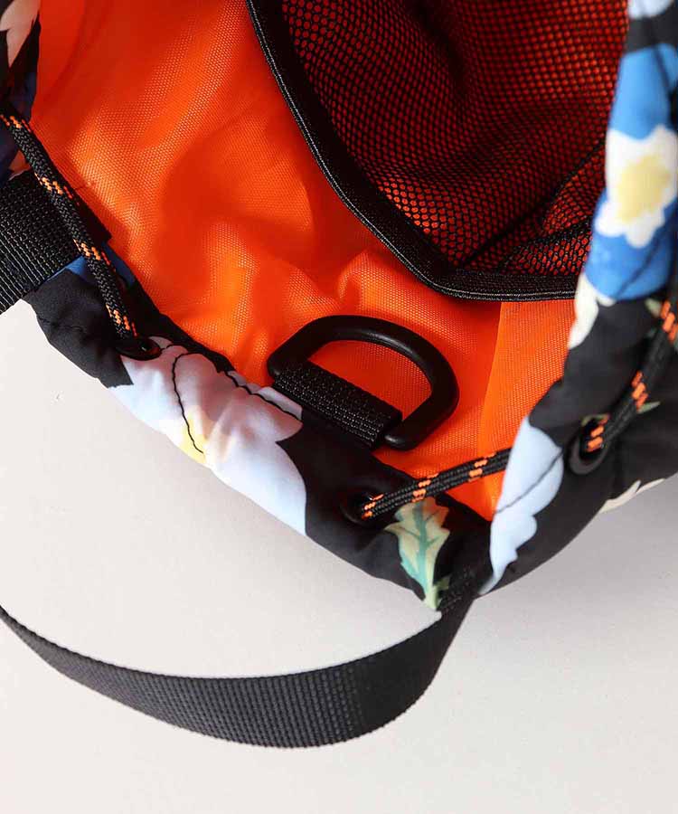 【KiU and BleuBleuet】KiUパデッドポケッタフルミニバッグ