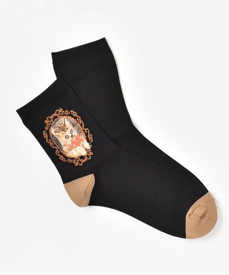 眺めるねこメッシュソックス