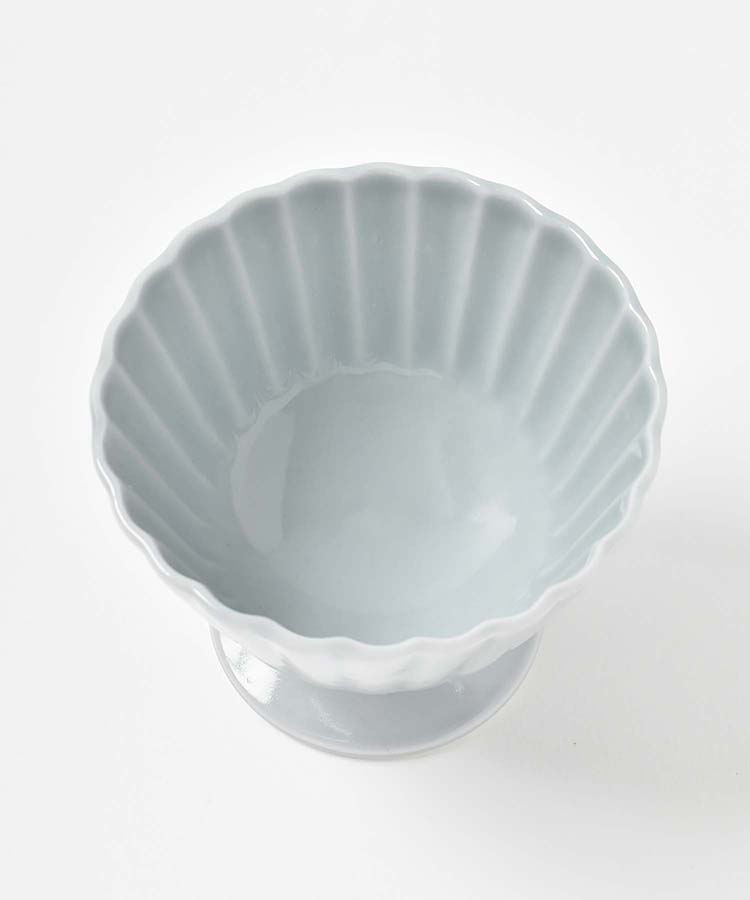 クローネ高台付カップ