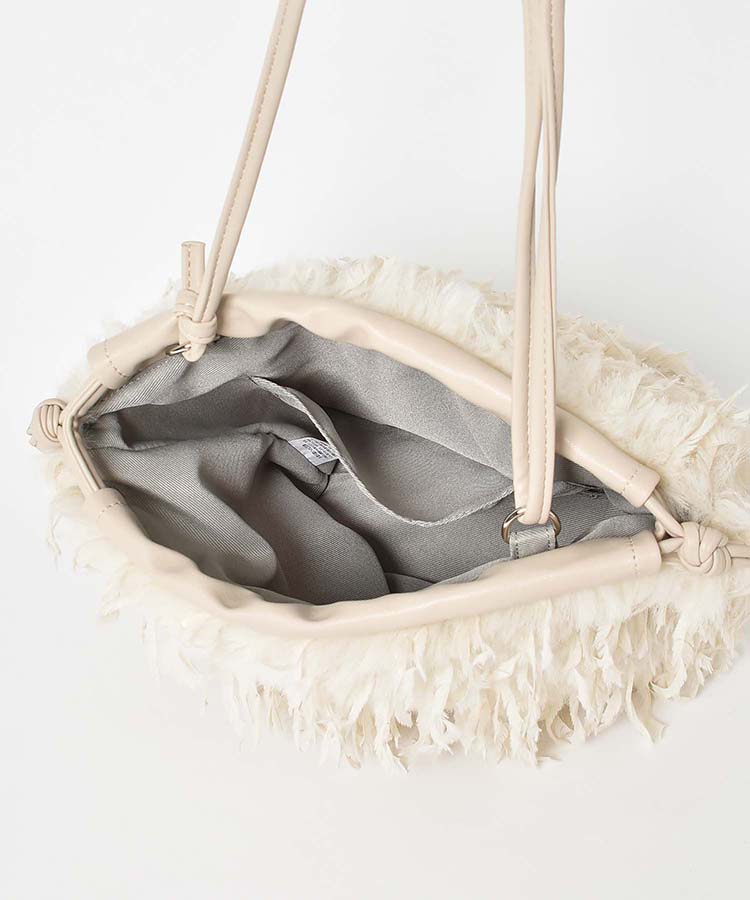 フェザーファーモンスターショルダー