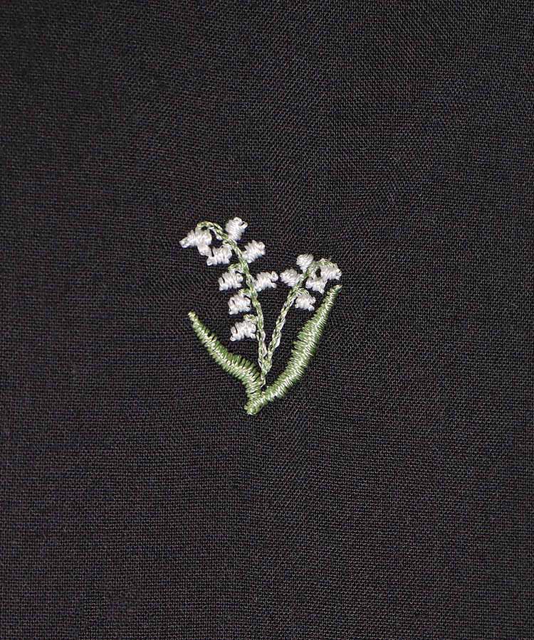 le petale刺繍ペプラムブラウス