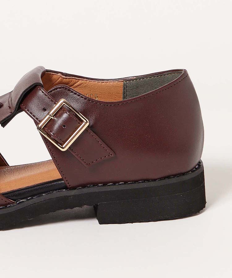 タッセル付きローファー