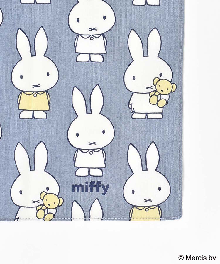 ミッフィーいろいろ総柄プリントハンカチ