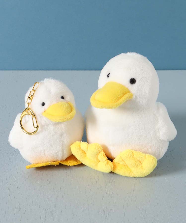 もちっとダックぬいぐるみ