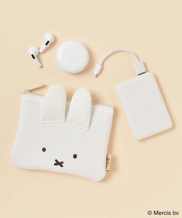 BRUNA FACEボンディングミニフラットポーチ