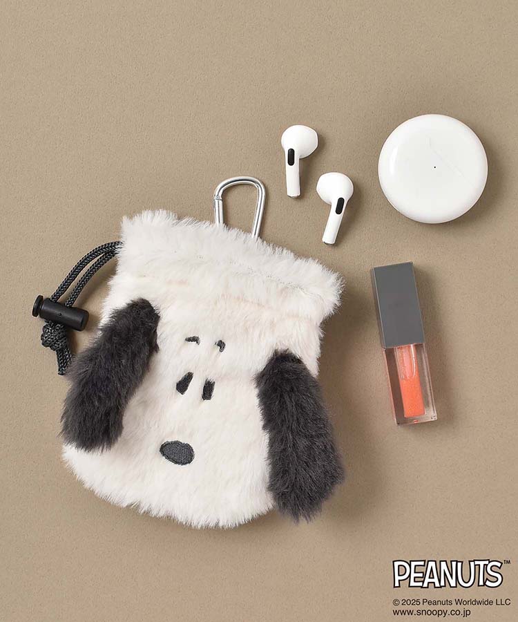 PEANUTS SNOOPYカラビナ付きふわふわフェイス巾着