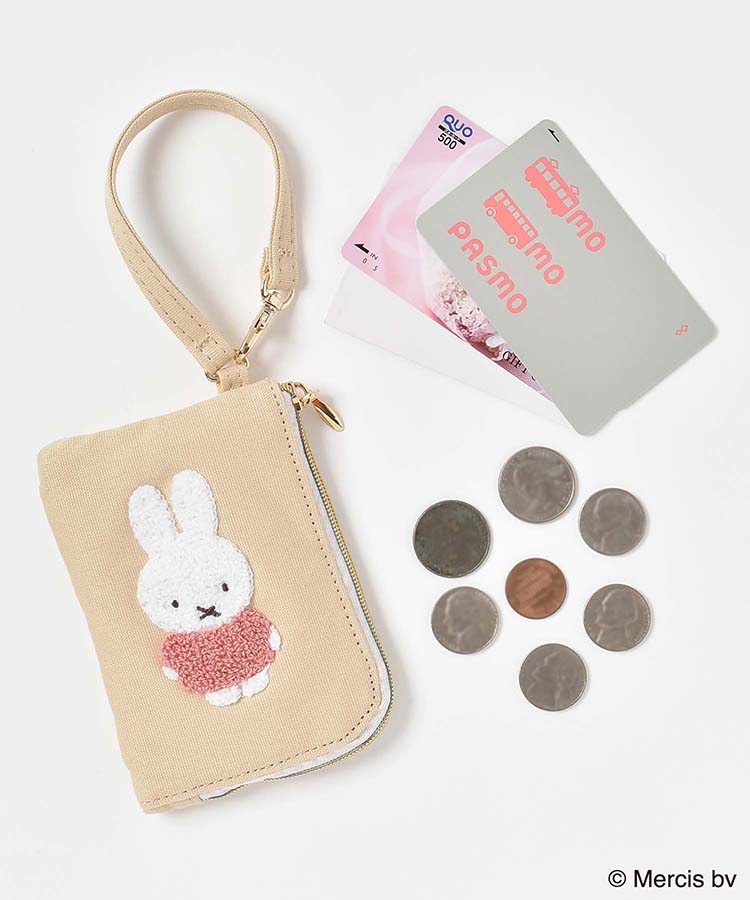 miffyスプリングサガラ刺繍コインパスケース