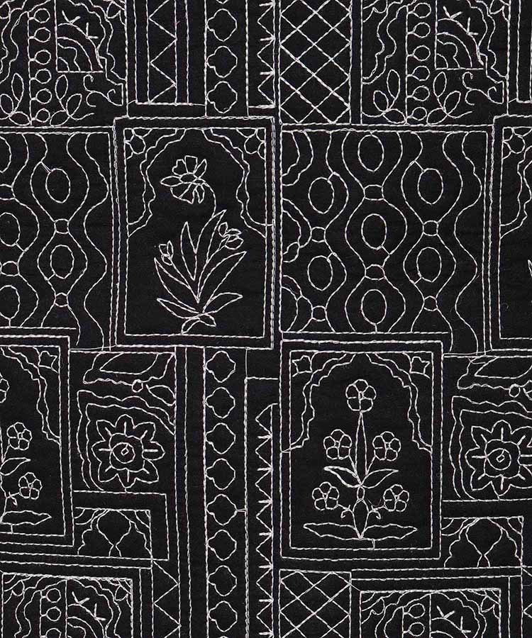 フラワー刺繍ベスト