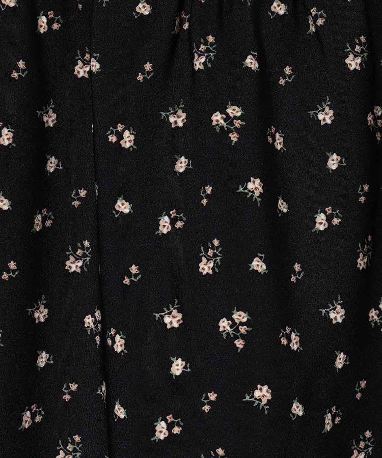 フリルティアードスカート