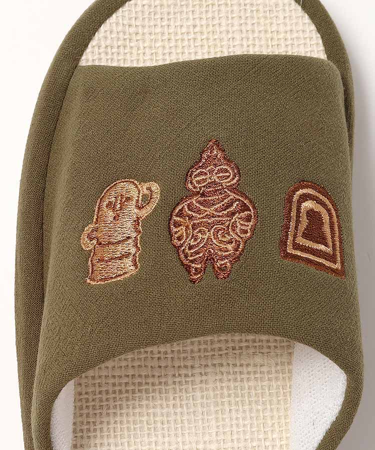 ミュージアム刺繍麻スリッパ