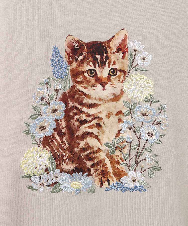 le petaleフラワー刺繍catTシャツ