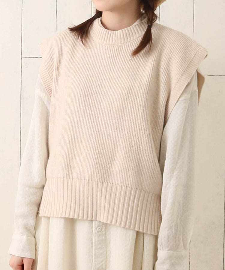 ≪OUTLET≫サイドボタンニットベスト