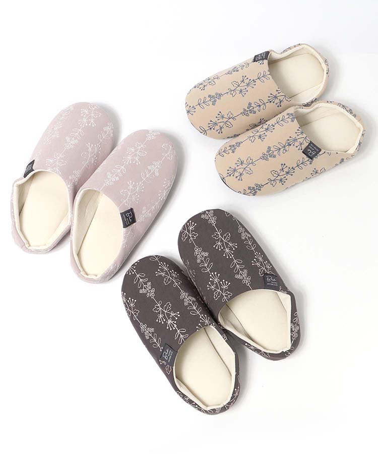 ボタニカル刺繍スリッパ