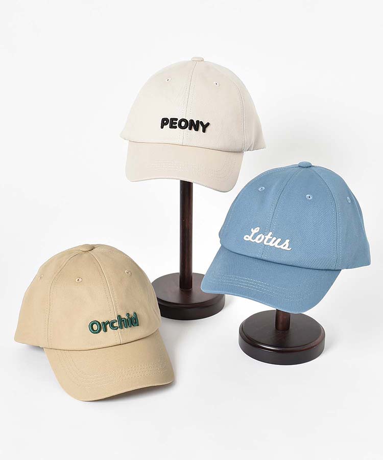 ロゴ刺繍キャップ