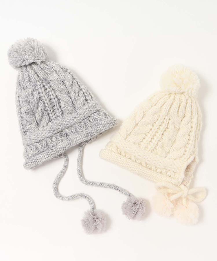 バックスリット裏ボアぽんぽんニット帽