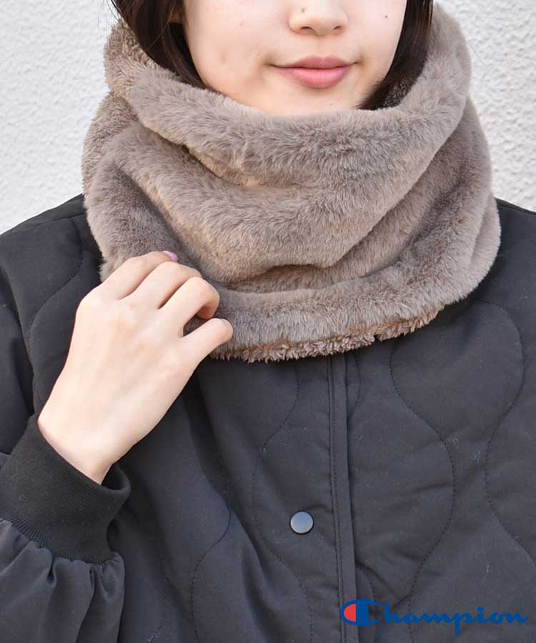 championボアネックウォーマー