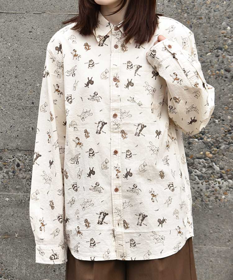 総柄プリントシャツ