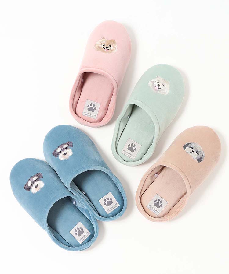 イヌ刺繍ルームシューズ