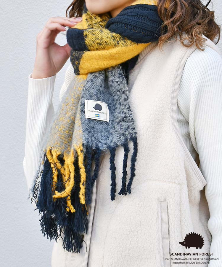 スカンジナビアンフォレスト  チェックニットストール