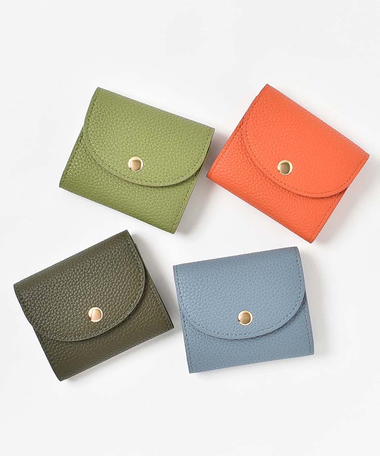 カーブフラップ二つ折財布