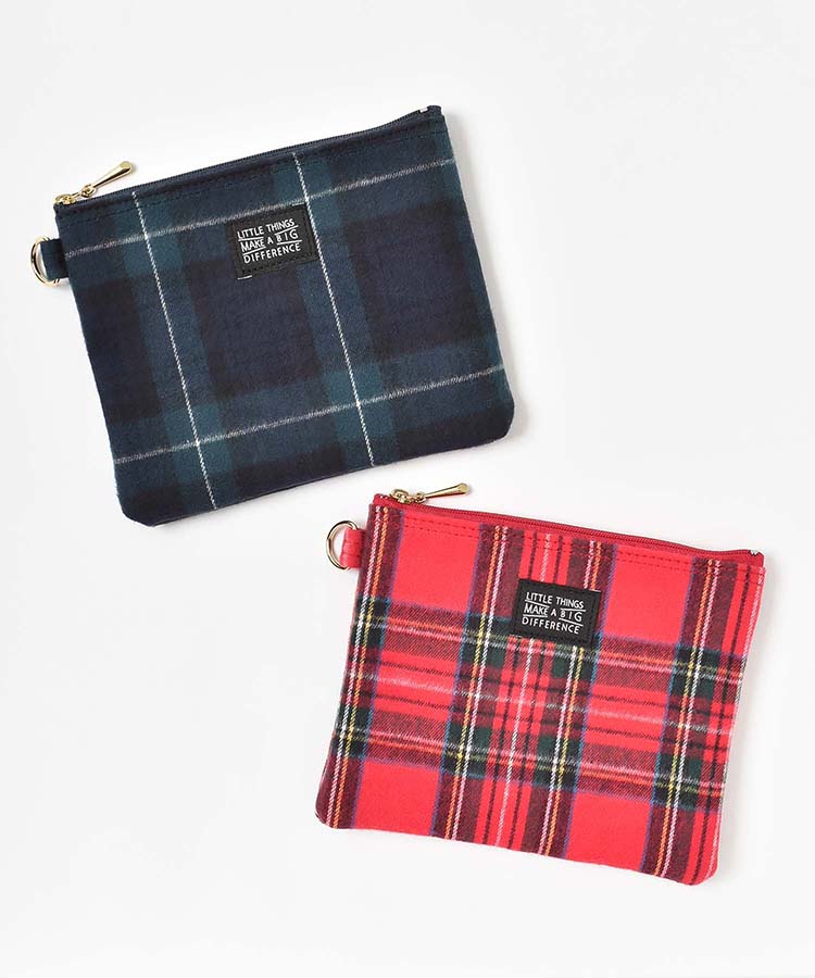 起毛チェック柄フラットポーチ