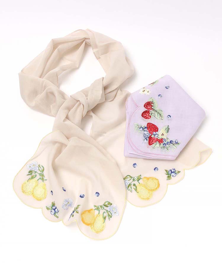 スカラップ刺繍フルーツ柄ストール