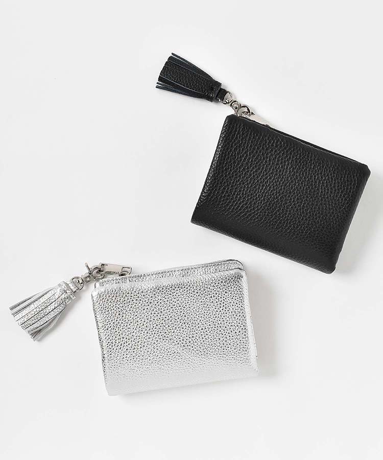 ヴュレカウレザー二つ折り財布