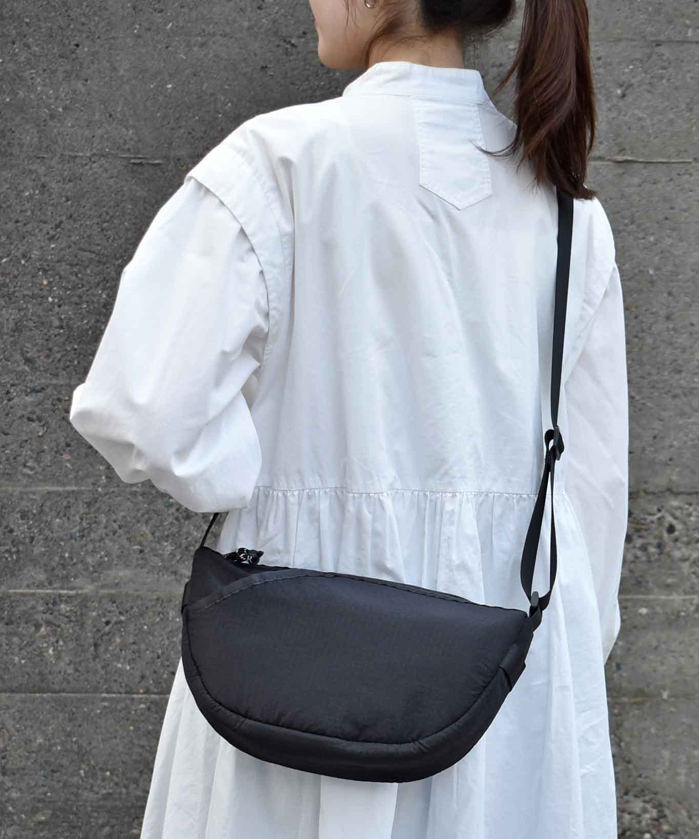 ライトパデックスハーフサークルショルダー