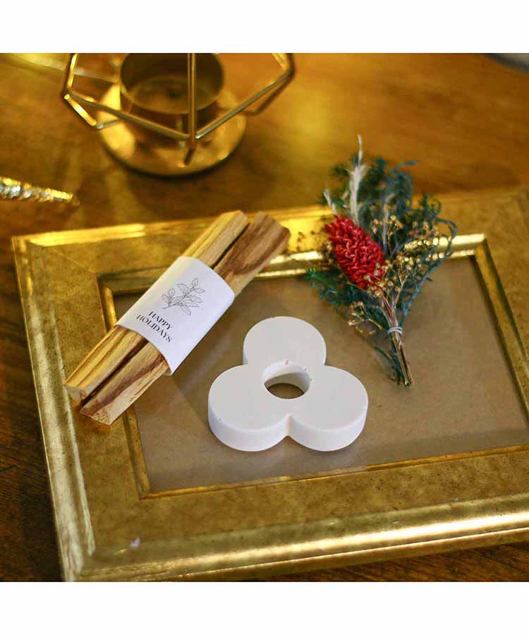 Positive Energy Palo Santoホルダーブーケセット