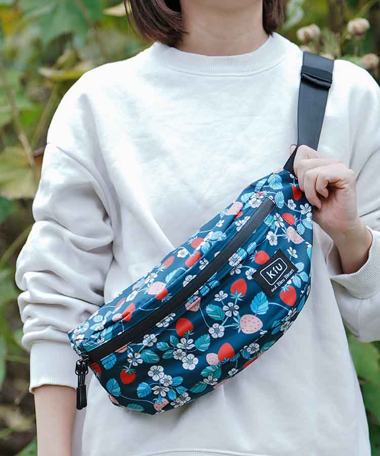 KiUウォータープルーフボディバッグ