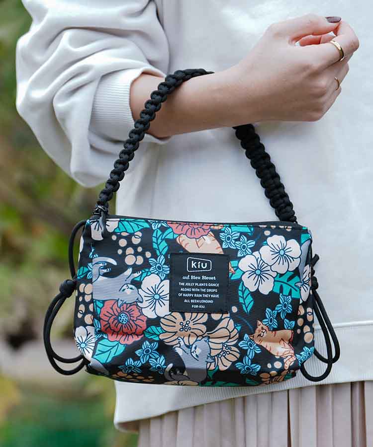 KiUパラコードサコッシュポーチ