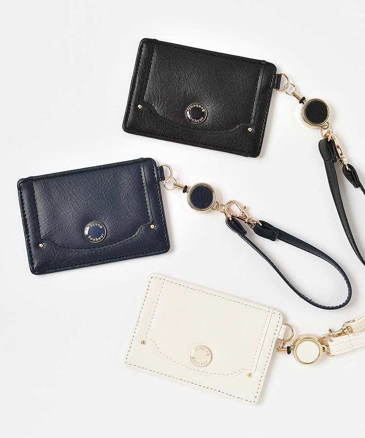 ボヌールパスケース