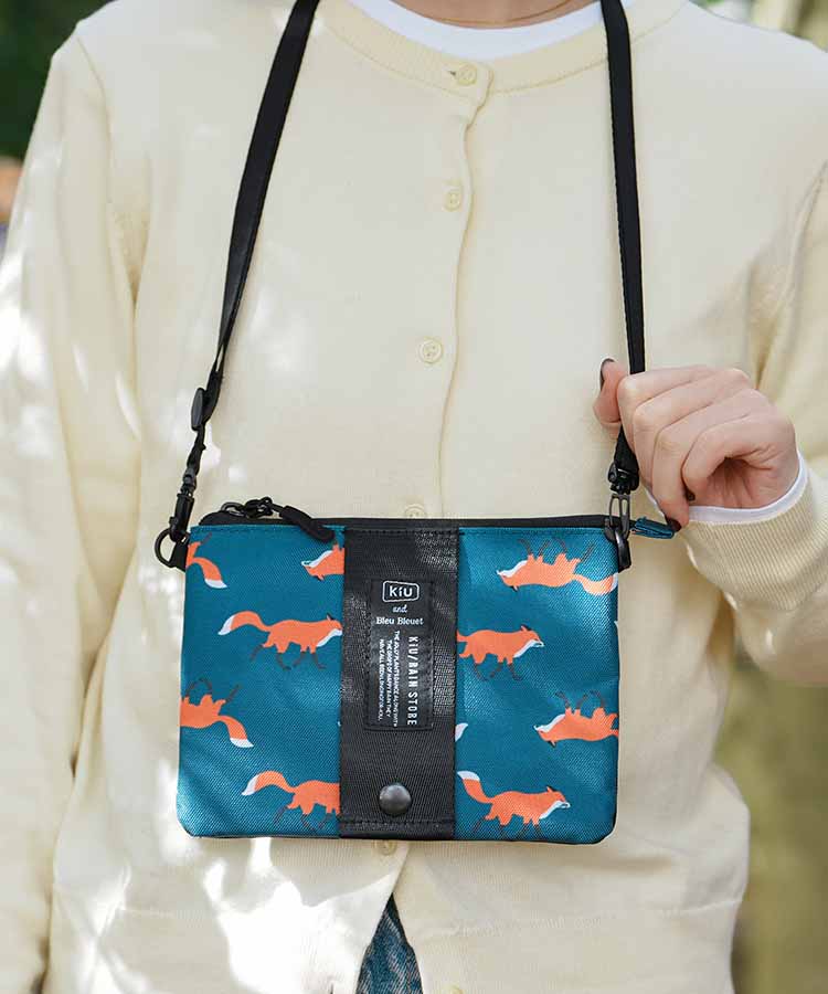 KiUエチケットポーチ