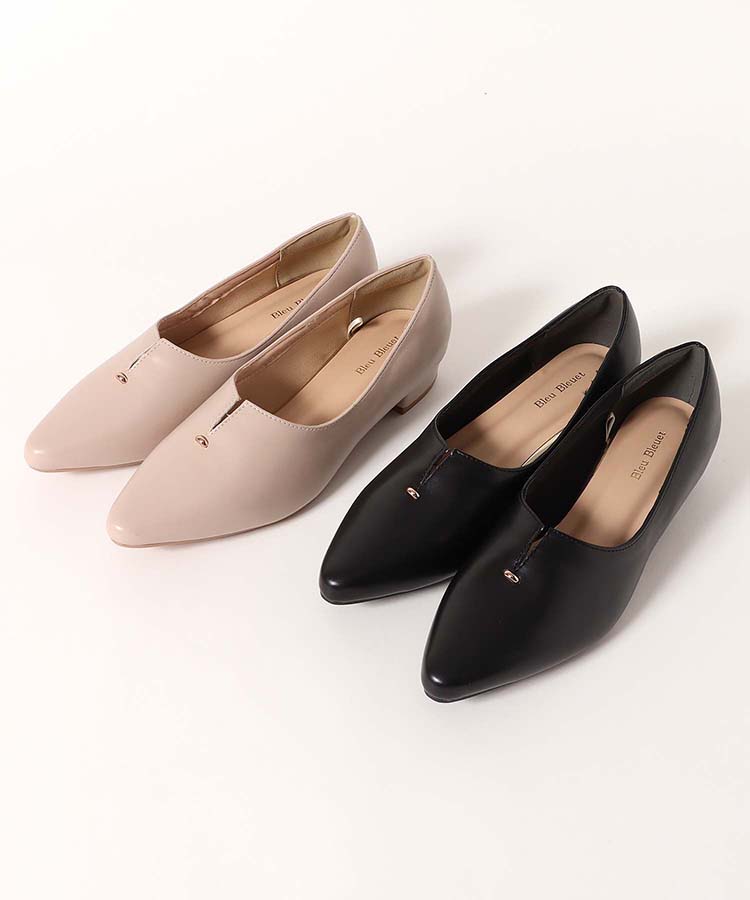 Vカットパンプス