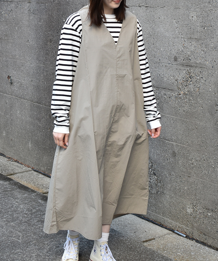 ナイロンワッシャージャンパースカート