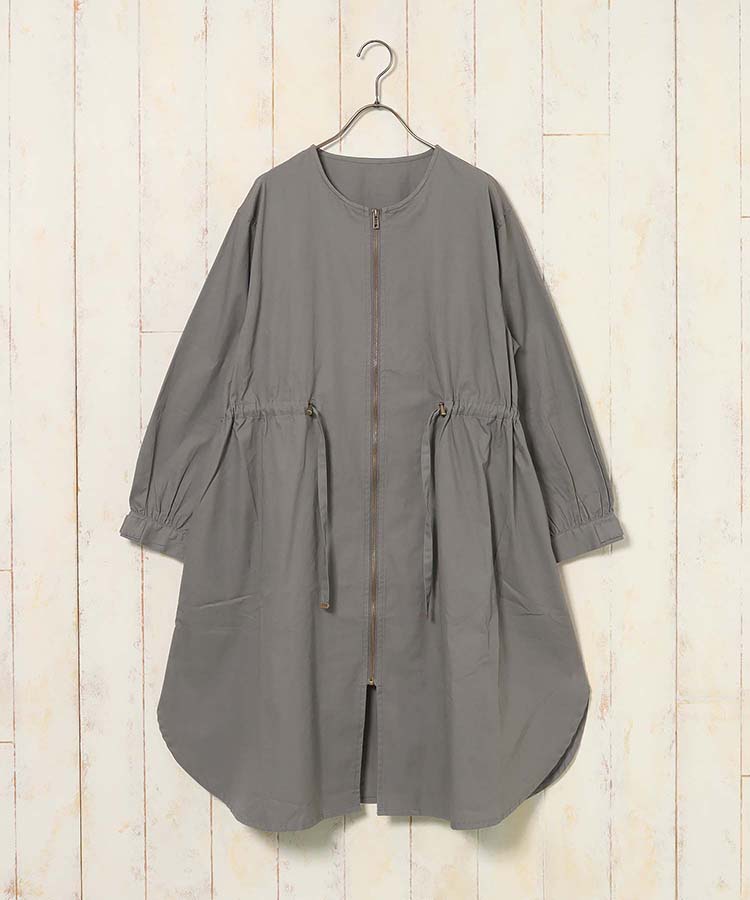 ノーカラーロングコート