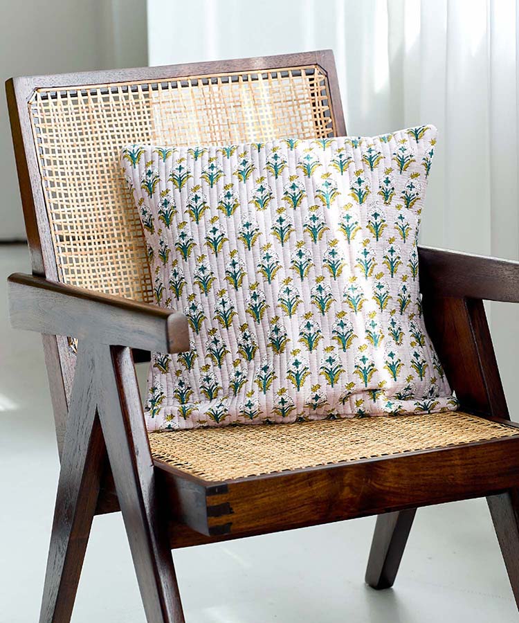 ブロックプリントクッション