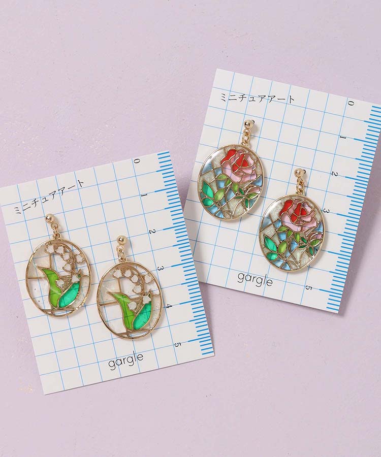 フラワーステンドグラスピアス