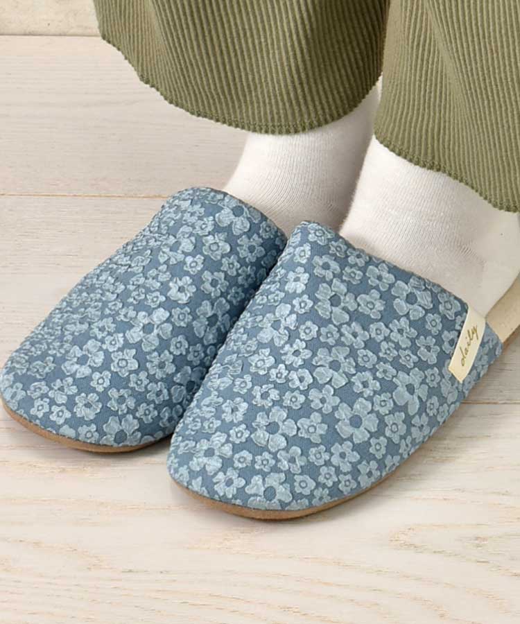 フラワー柄パフィースリッパ