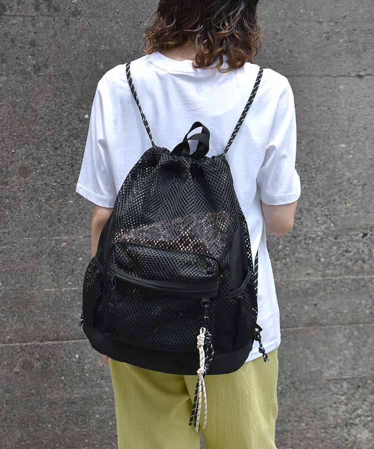 メッシュリュック